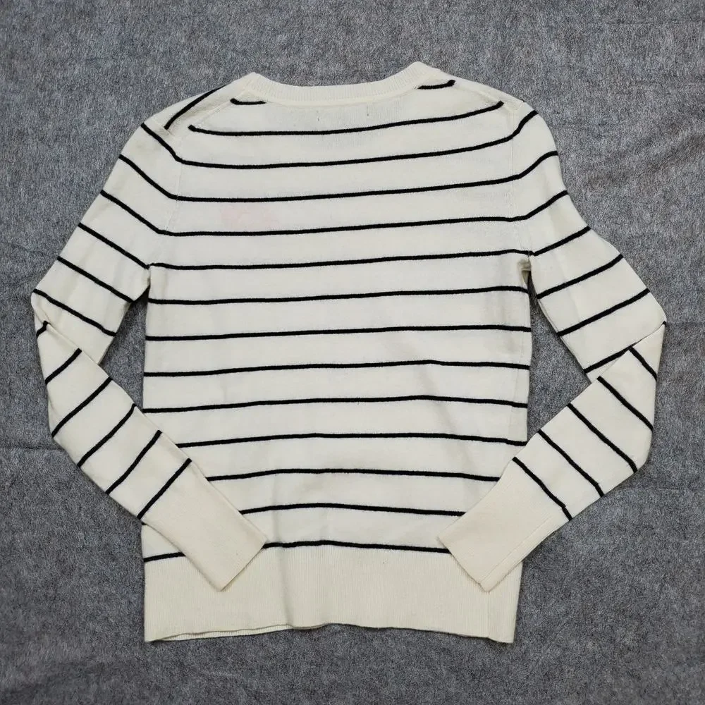 Banana Republic Sweater Womens Extra‎ Small Merino Wool Novelty Kiss Valentine